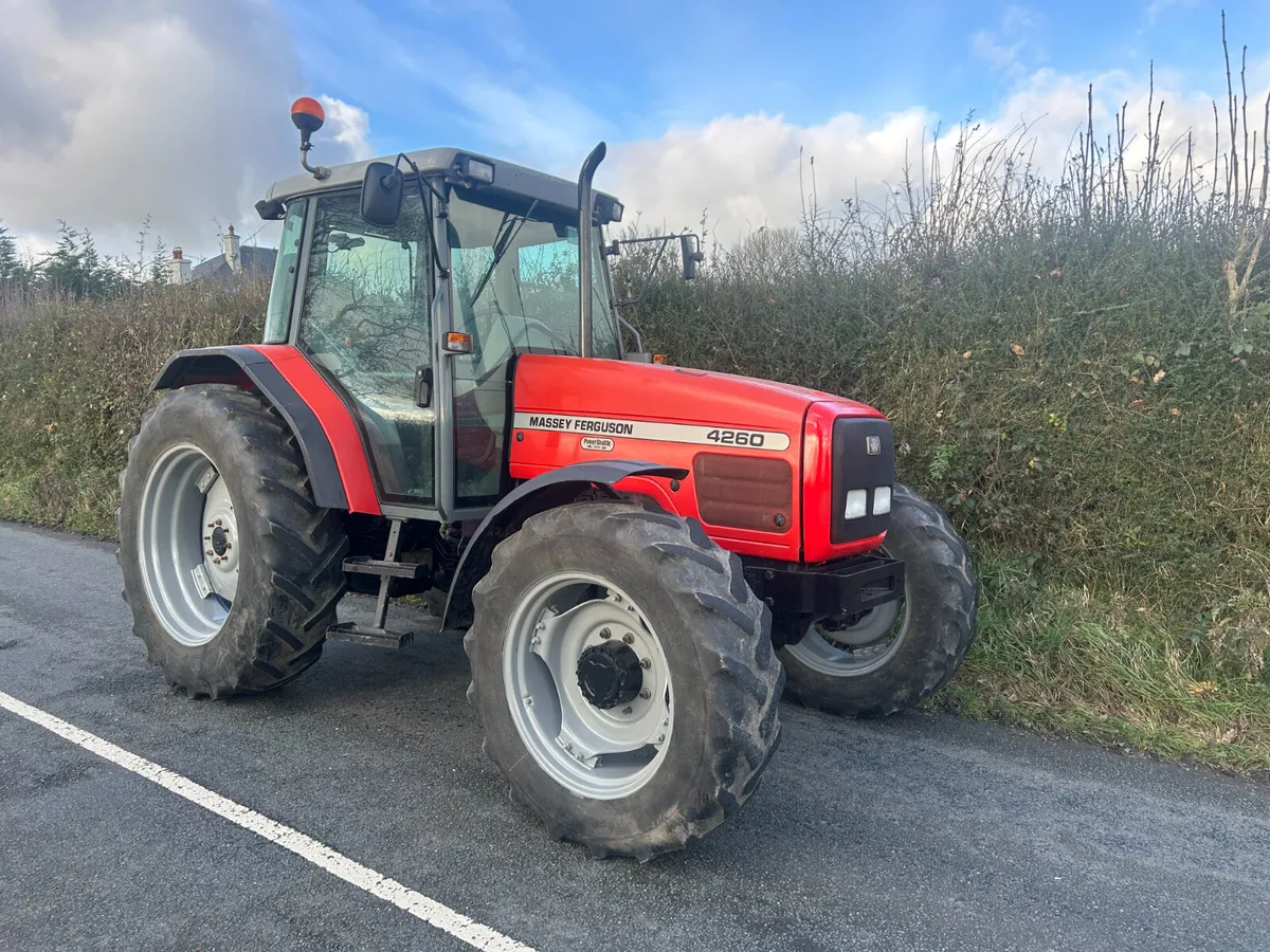 Massey Ferguson 4260 - Image 1
