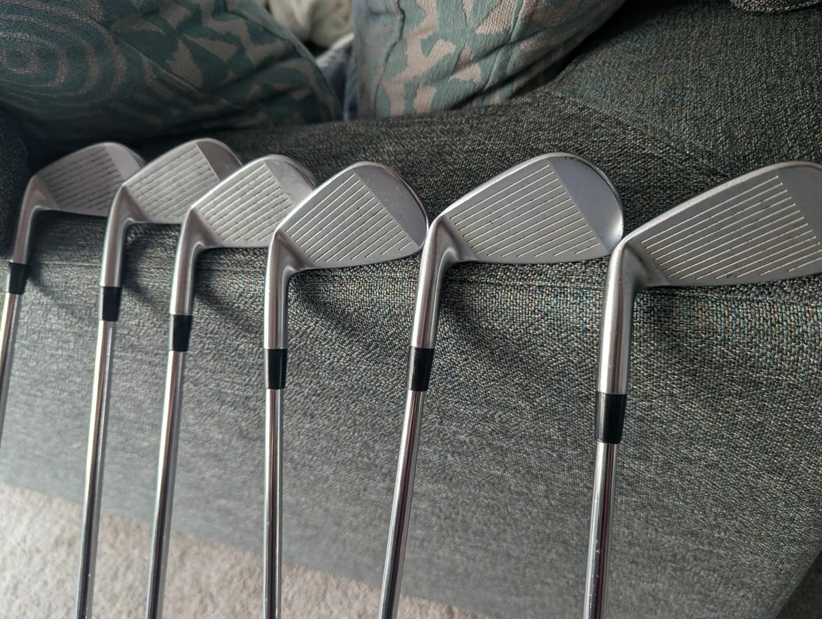 Mizuno JPX 921 Forged / S23 Wedges - Image 2