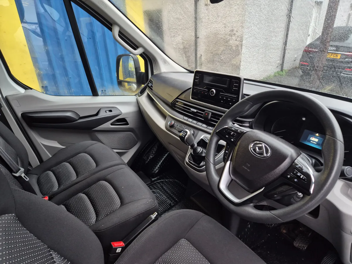 Maxus DELIVER 9 2022 - Image 2