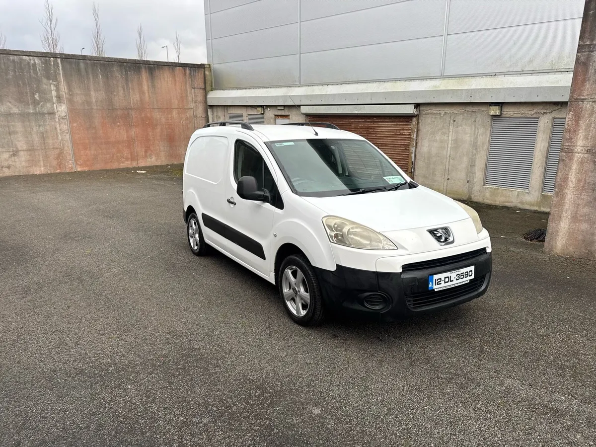 2012 Peugeot partner - Image 1