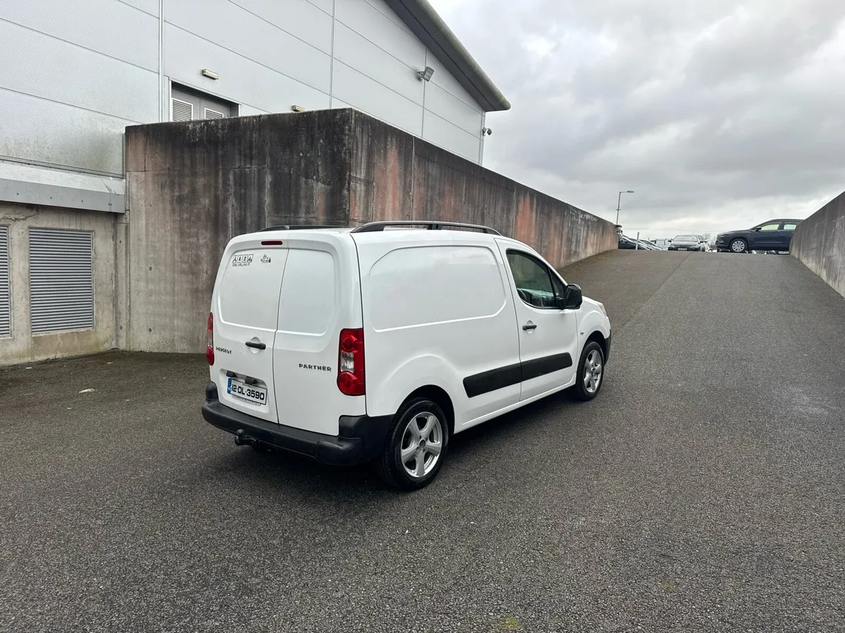 2012 Peugeot partner - Image 3