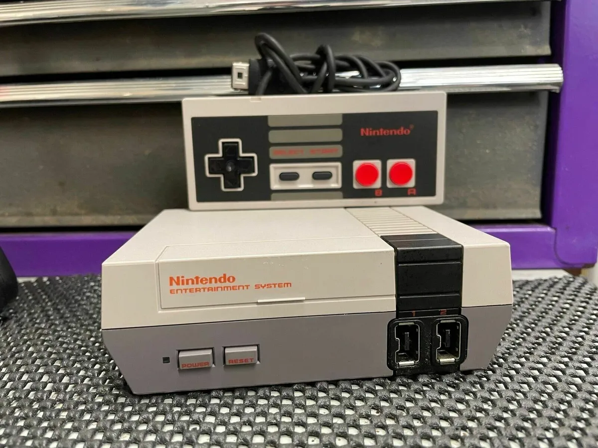 Mini NES - Image 1