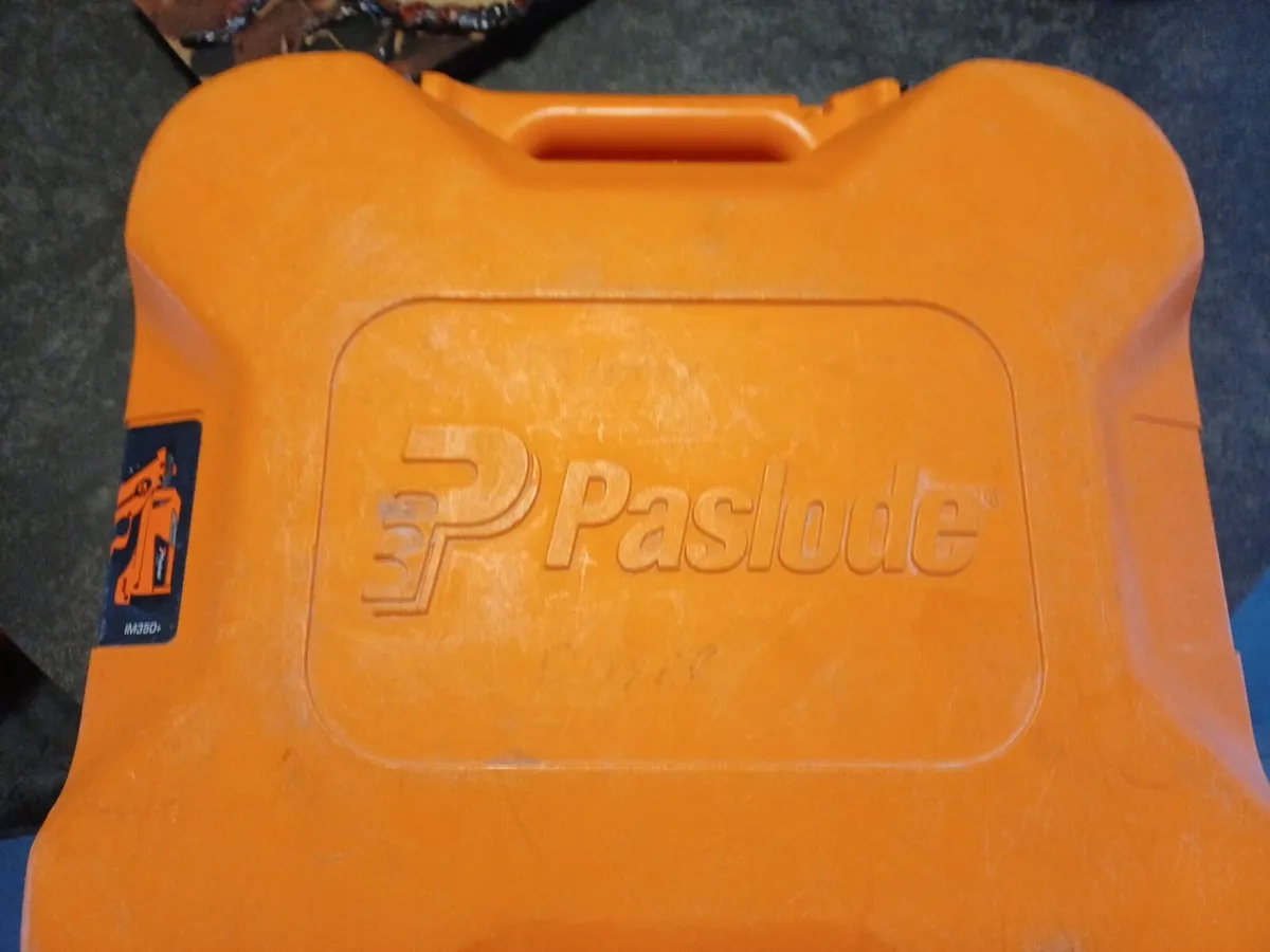 Nailgun paslode dewalt - Image 1