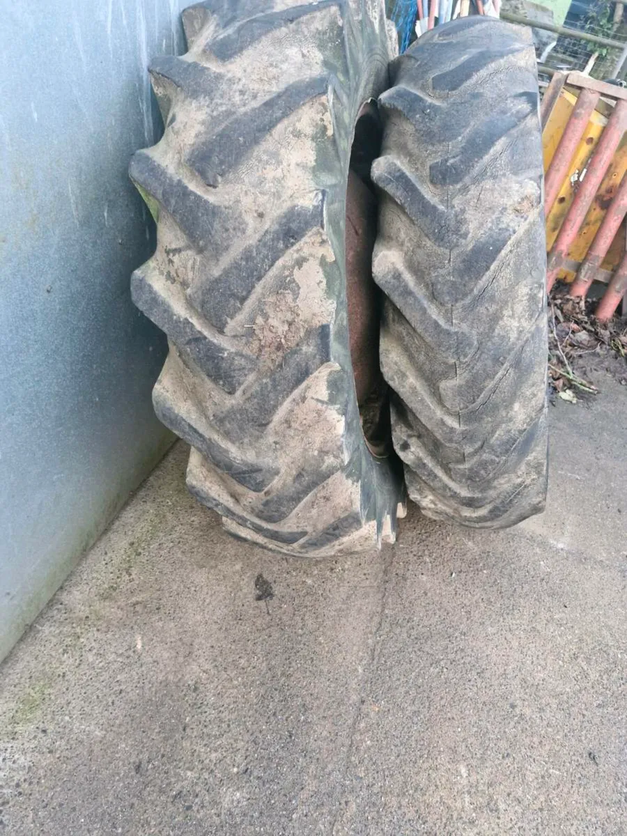 Twin wheels - Image 2