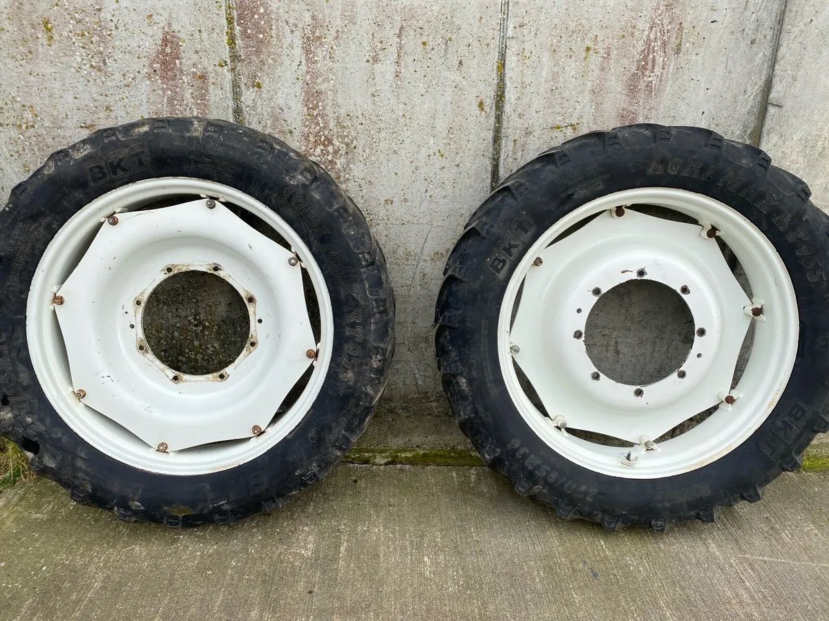 Row crop wheels - Image 1