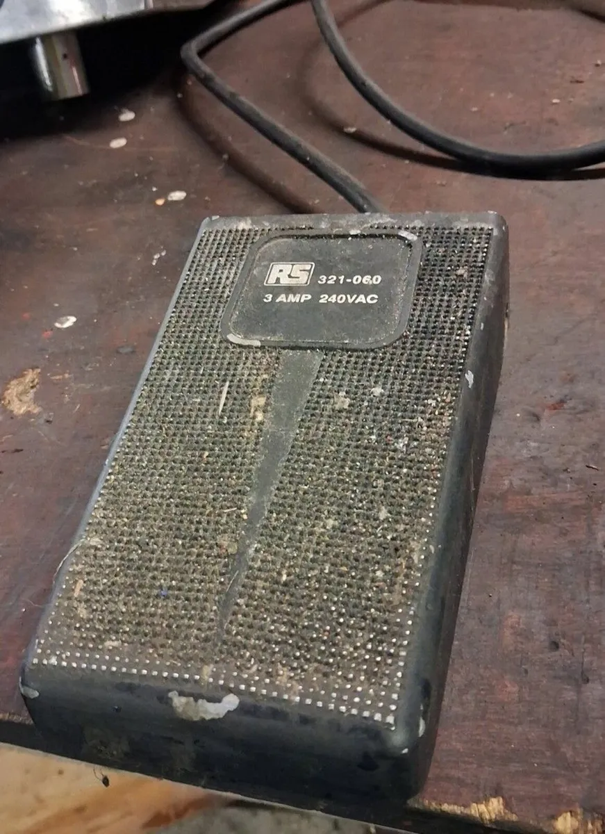 For sale High pressure Mixing & Dispensing Machine - Image 1