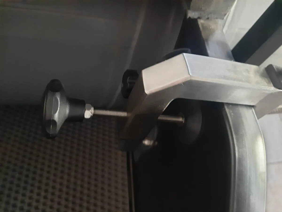 Transducer mount for large transducers , bended . - Image 2