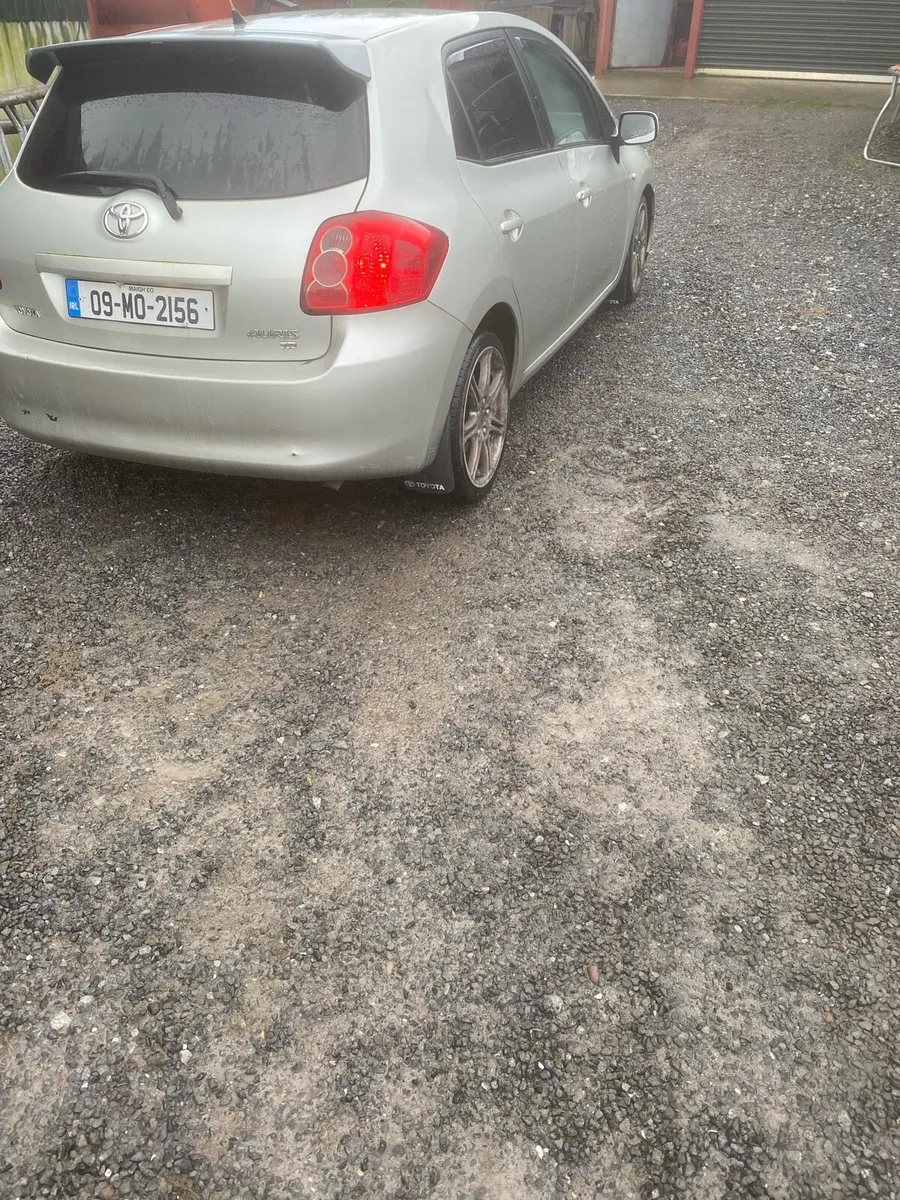 2009 Toyota Auris TR - Image 2