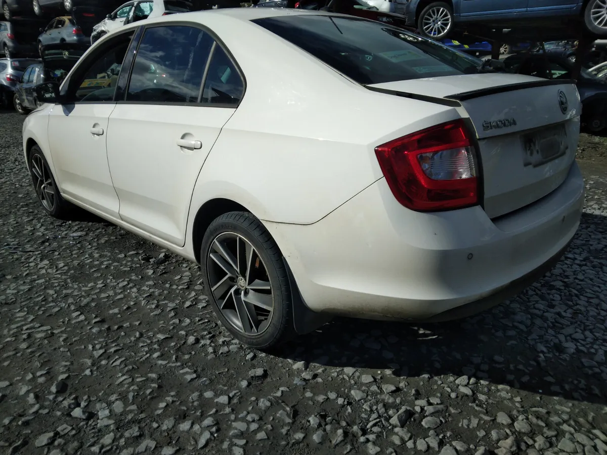 2017 Skoda Rapid For Breaking/Dismantling - Image 2