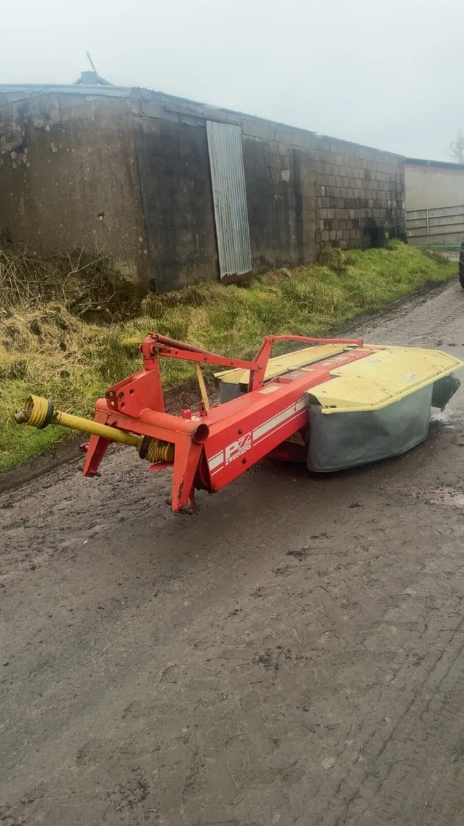 PZ CM165 Drum Mower - Image 2