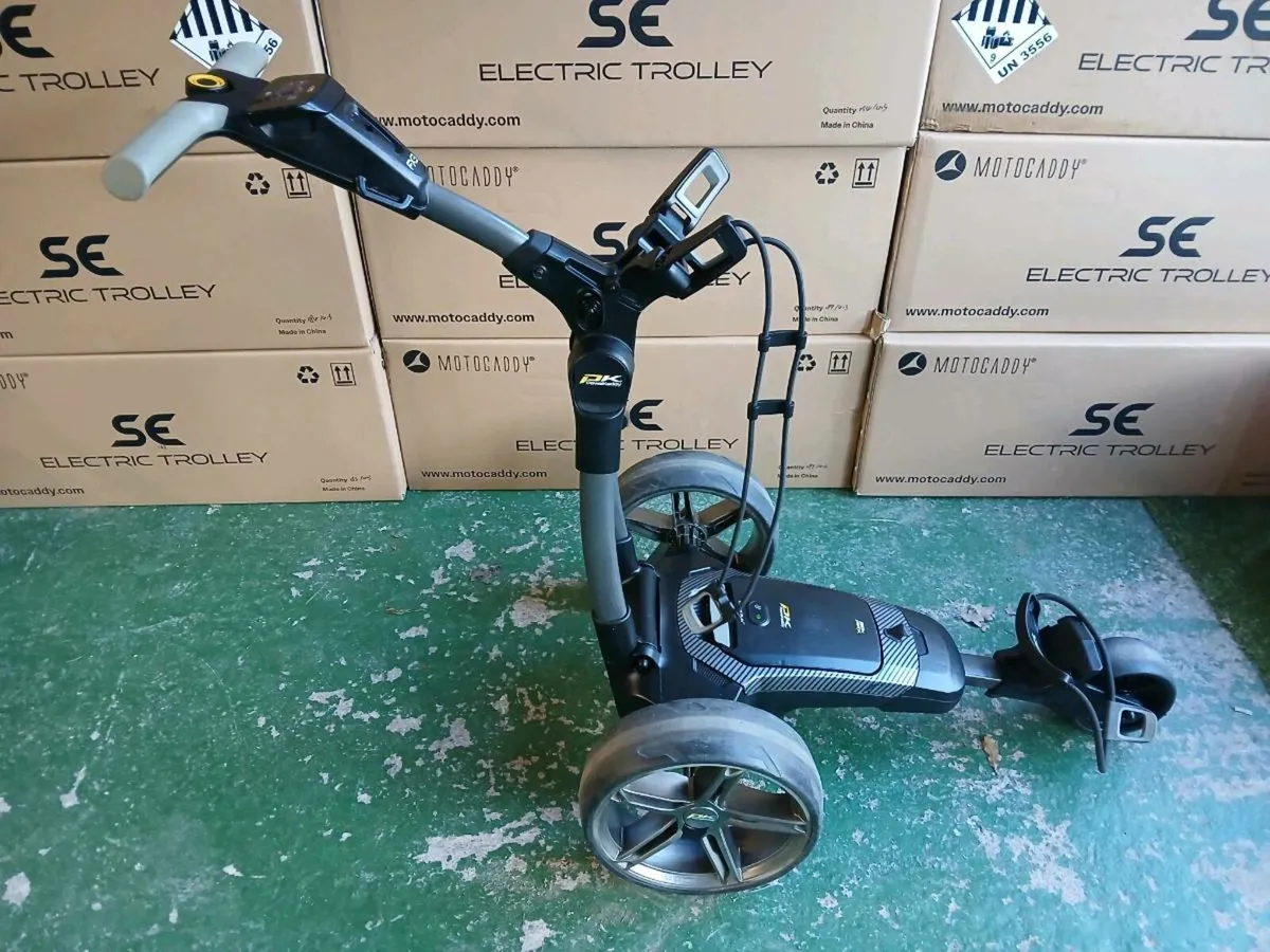 Powakaddy FX3 approved Powakaddy agents - Image 1