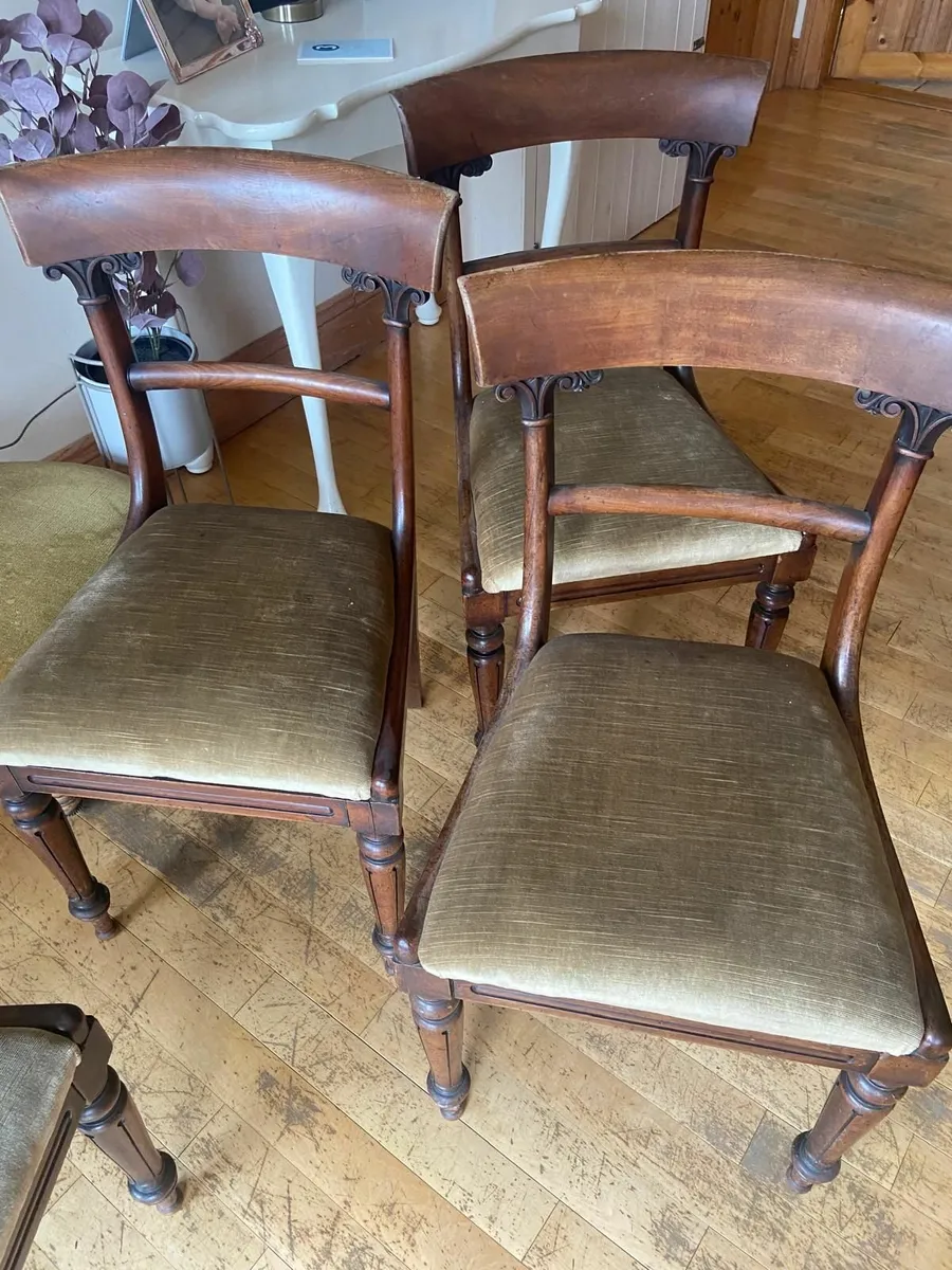 Antique Table and 6 Dining Chairs - Image 1