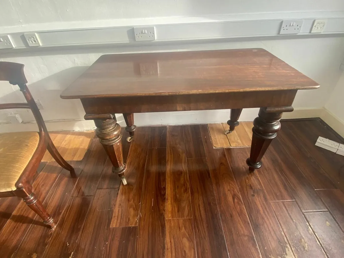 Antique Table and 6 Dining Chairs - Image 2