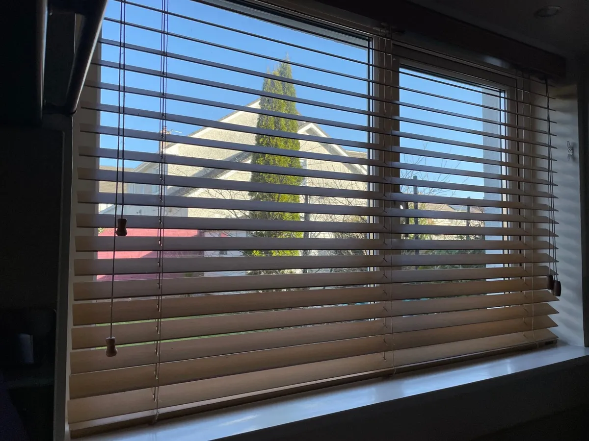 Wooden Venetian Blinds - Image 1