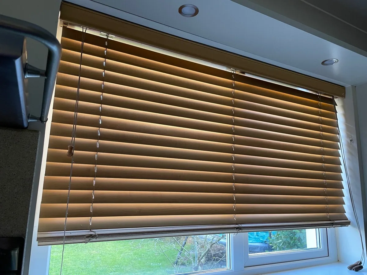 Wooden Venetian Blinds - Image 2