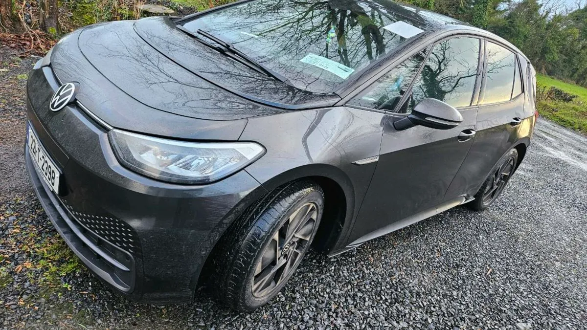 Volkswagen ID.3 Comfortline No Write-off - Image 1
