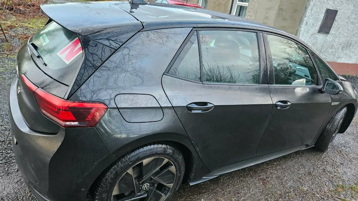 Volkswagen ID.3 Comfortline No Write-off - Image 3