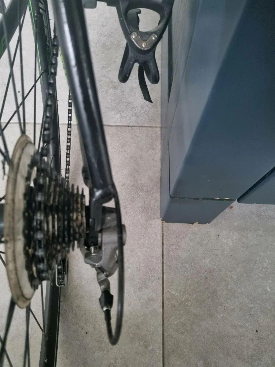 Racing bike for sale - Image 3