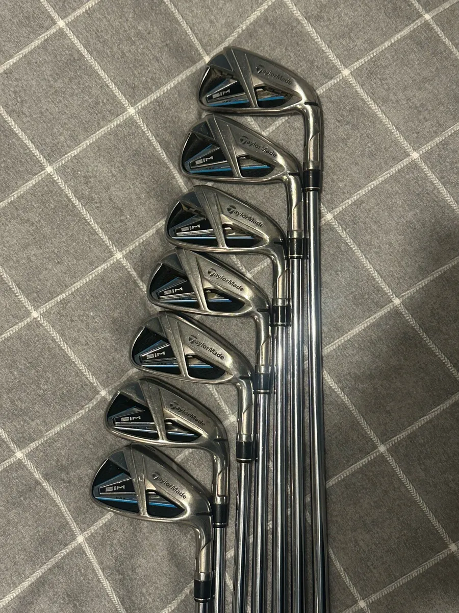 Taylormade Sim irons - Image 1