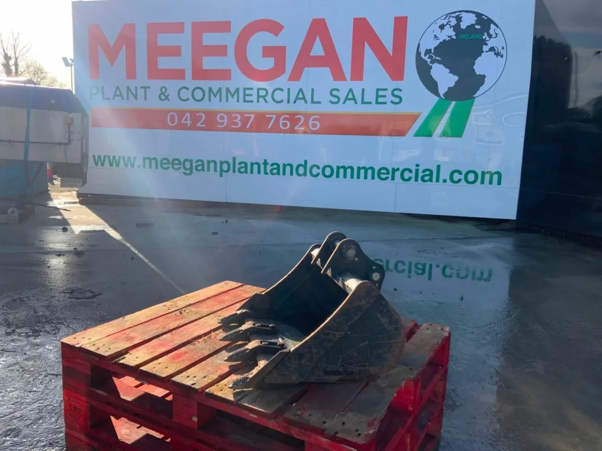 24" RHINOX DIGGING BUCKET.....30mm PINS.....713-1. - Image 2