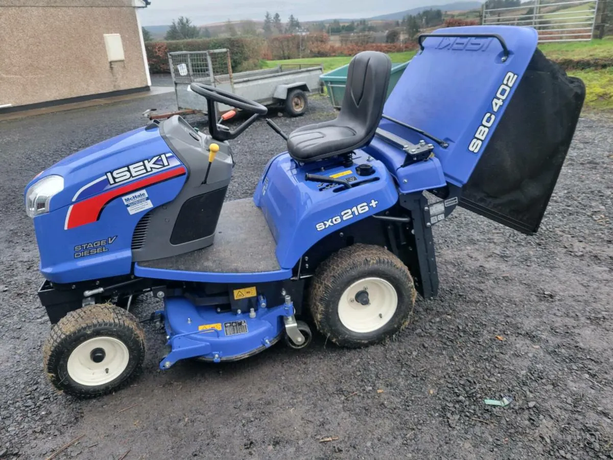 Iseki Lawnmower - Image 1