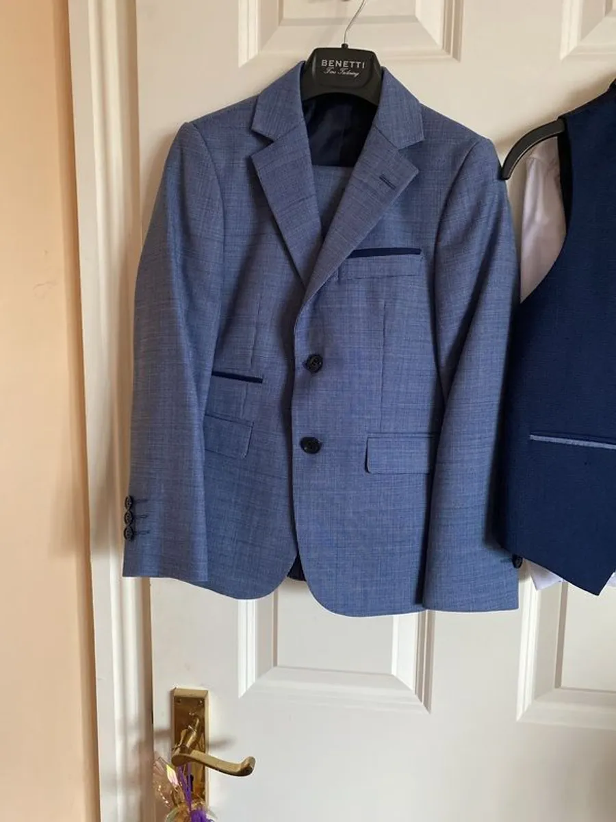 boys  Holy  Communion - Image 1