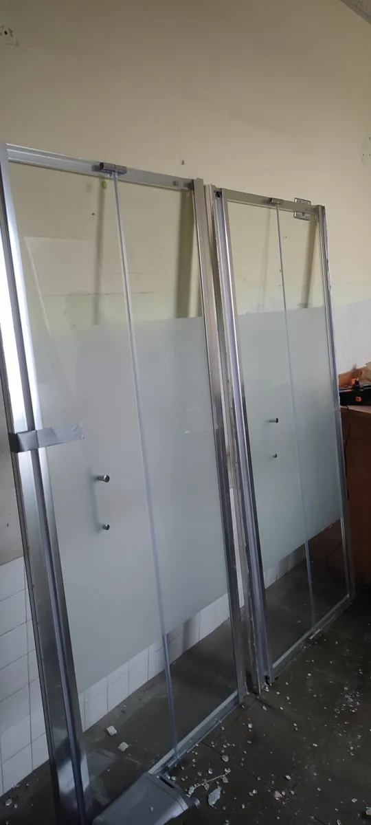 Shower doors - Image 2