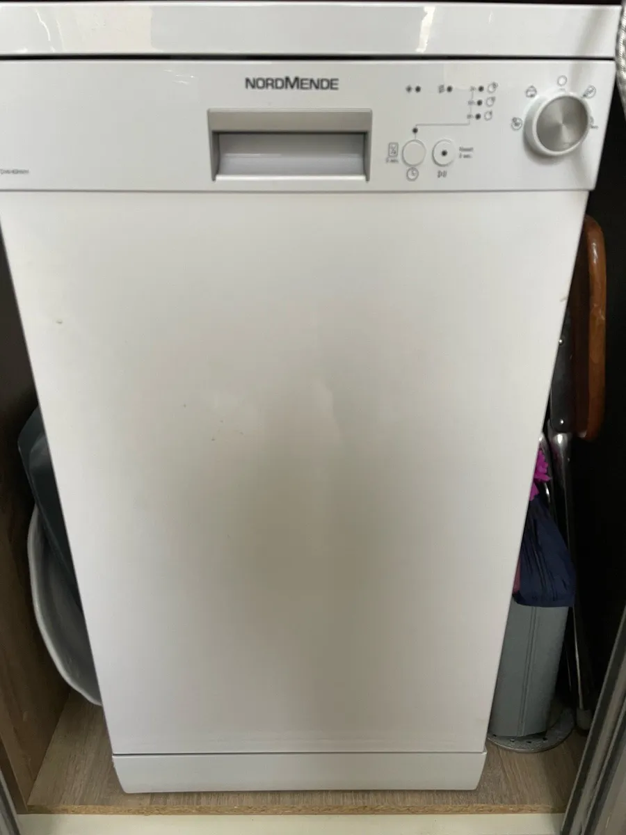 NordMende F/s 45cm Slimline dishwasher - Image 1