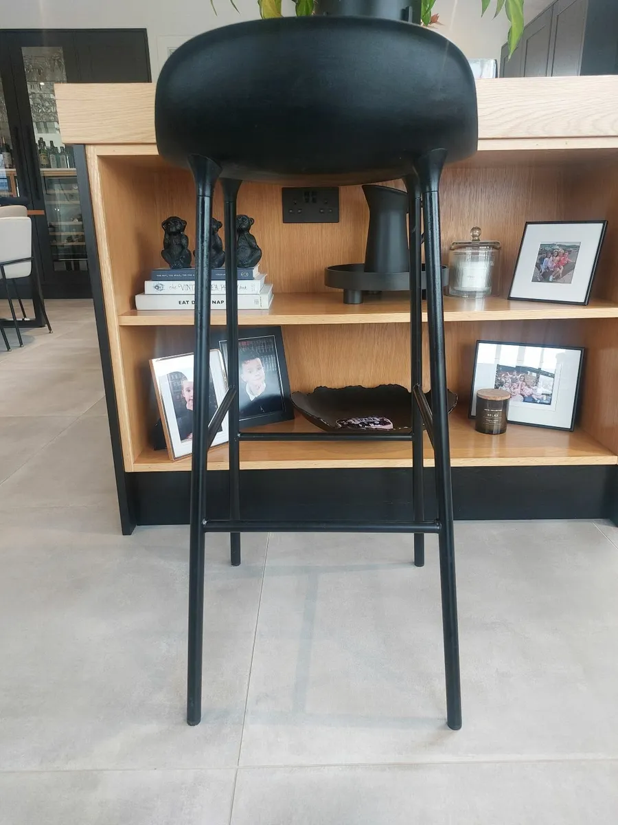 Barstools - The Form bar stool by Normann Copenhag - Image 4