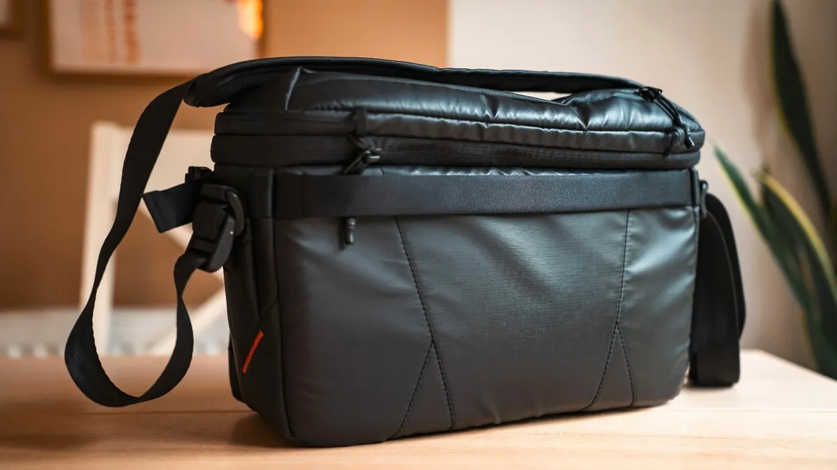 PGYTECH OneMo Sling Camera Bag 11L-13L - Image 4