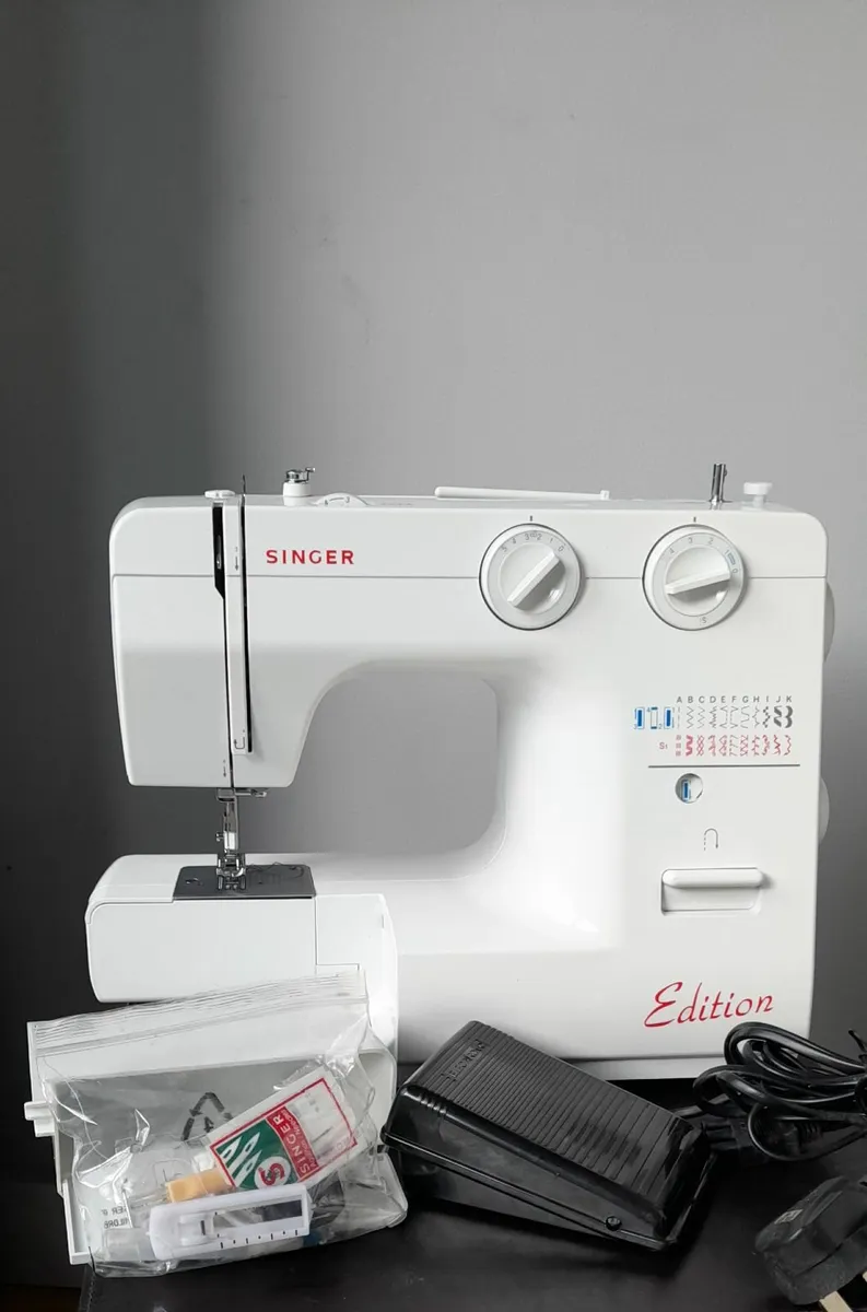 Silvercrest sewing machine - Image 1