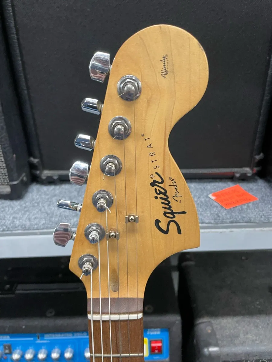 Squier Affinity Stratocaster - Image 3