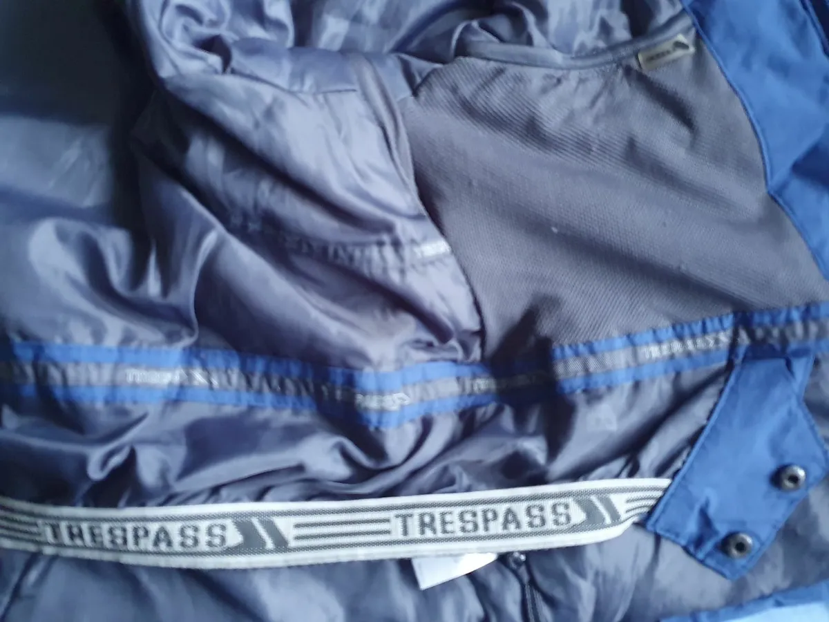 Tresspass winter ski jacket 11-12 - Image 4