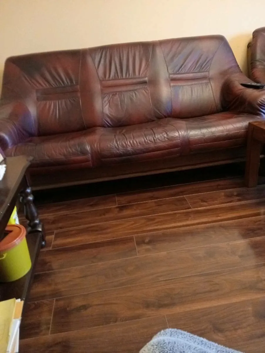 Couch furniture - Image 2