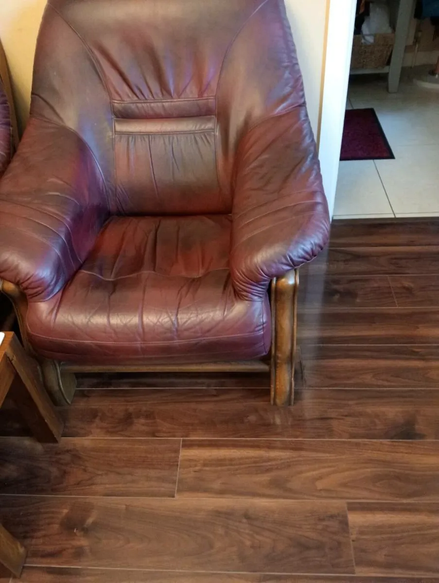 Couch furniture - Image 3