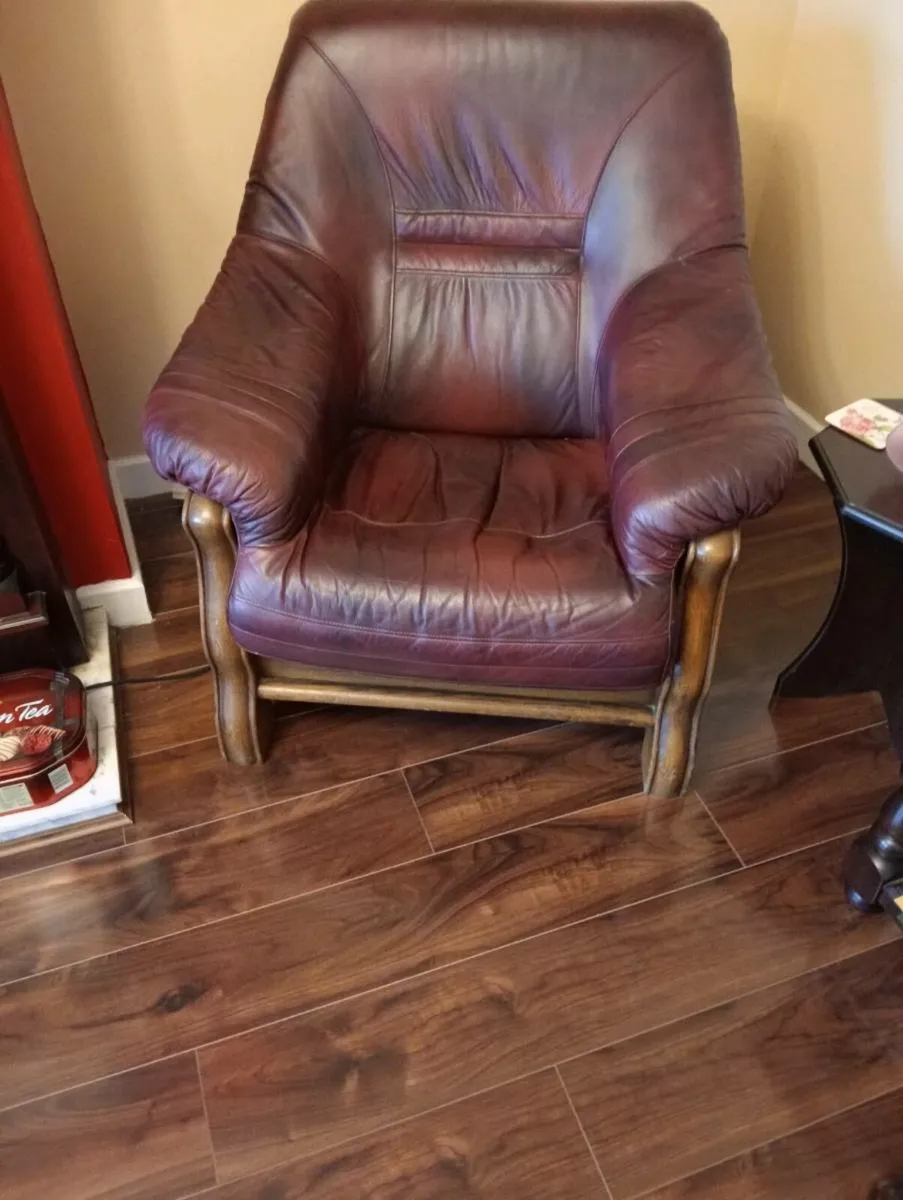 Couch furniture - Image 1