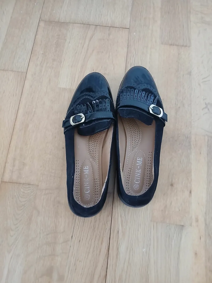 Black shoes - Image 4