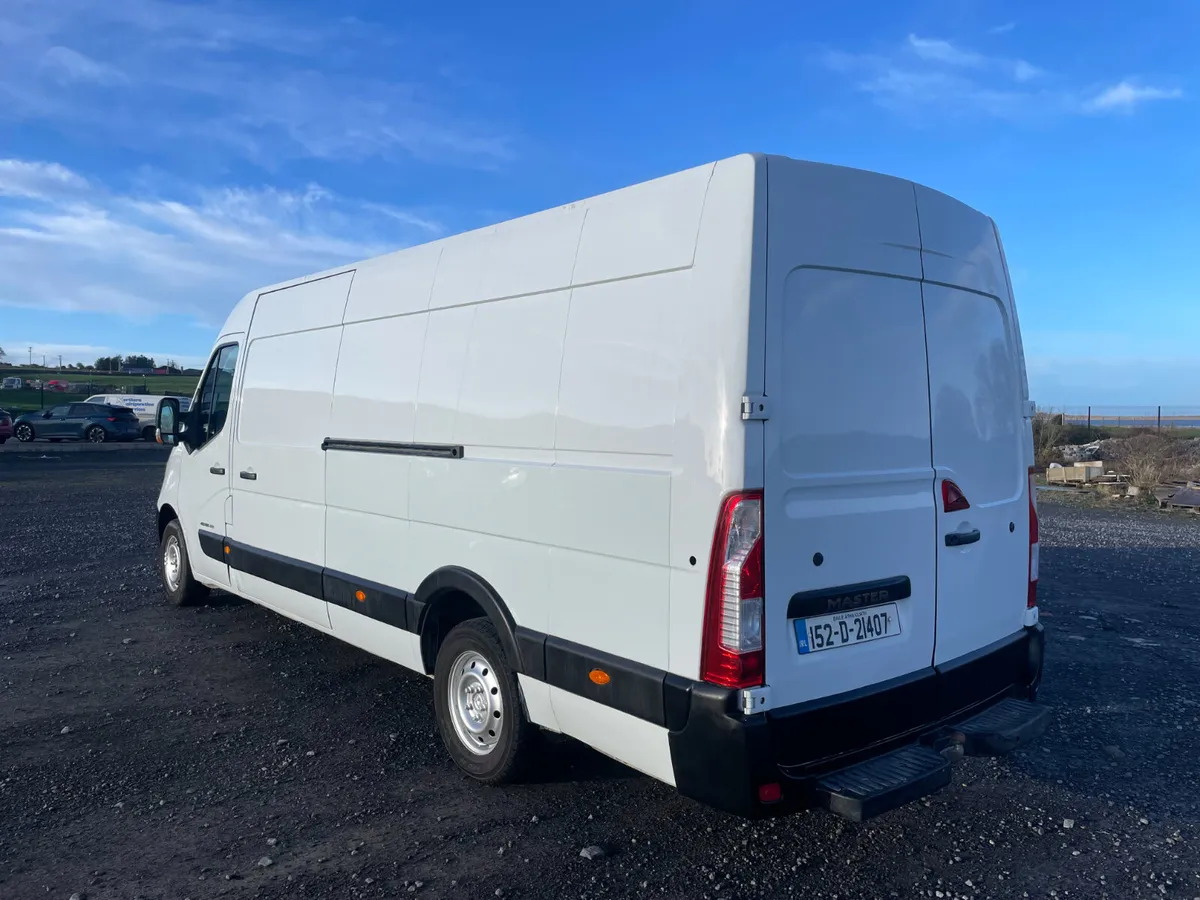 Renault Master 2015  RWD - Image 4