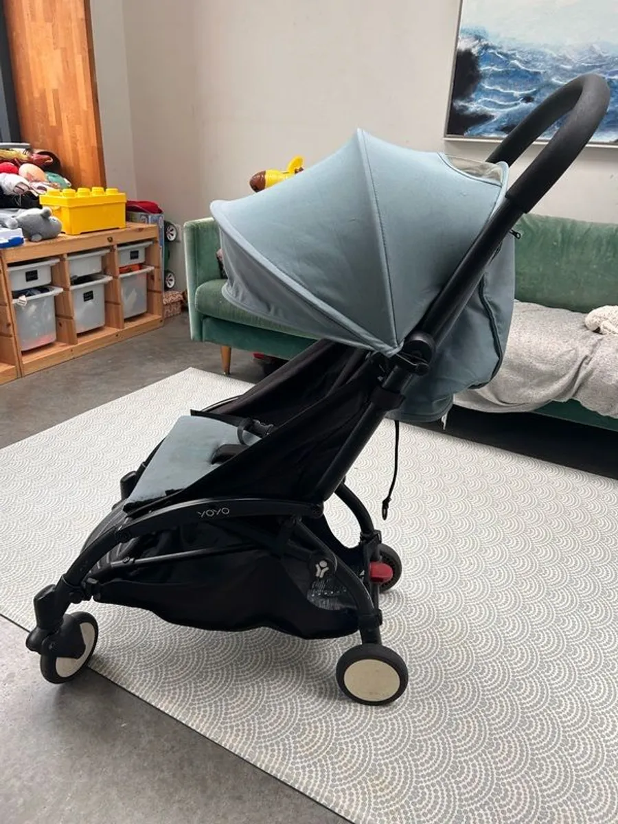 Babyzen Yo-Yo foldable buggie - Image 1