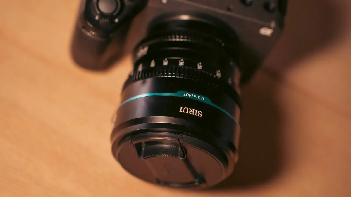 SIRUI Night Walker 24mm T1.2 S35 MF Cine Lens Sony - Image 2