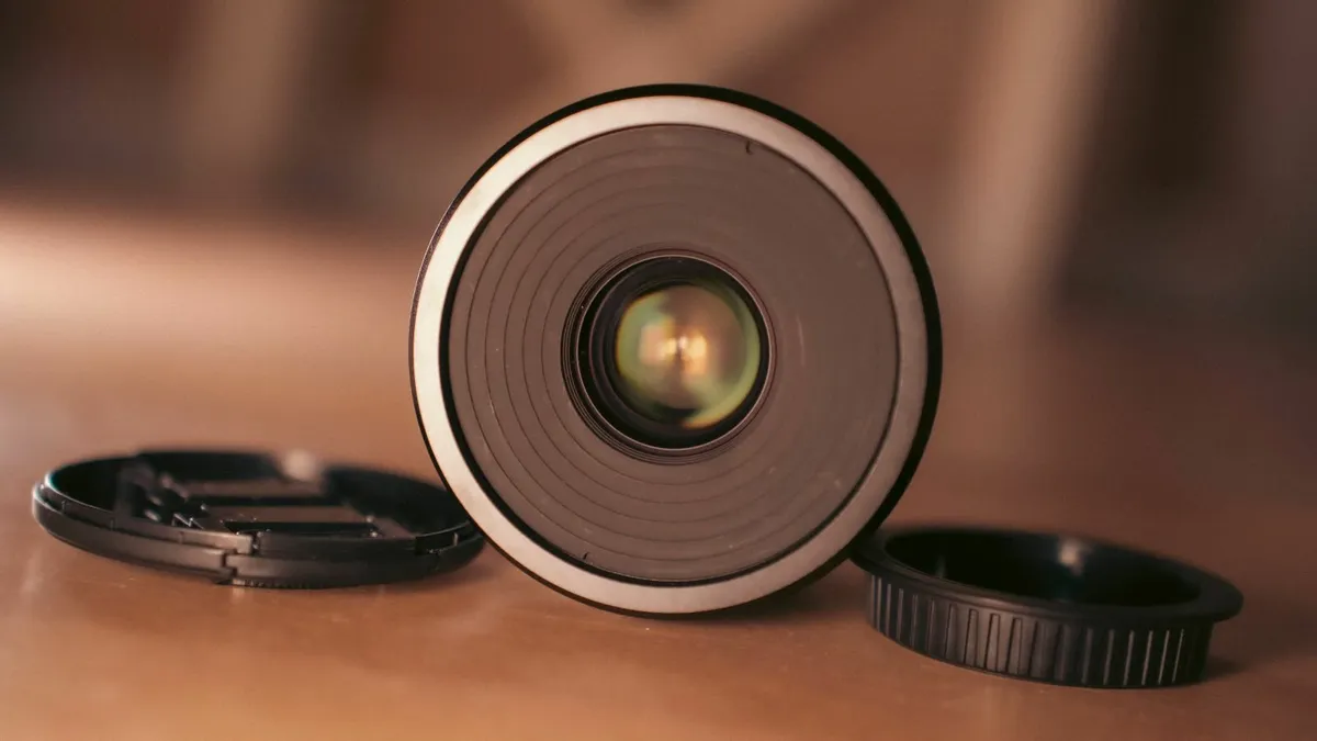 SIRUI Night Walker 24mm T1.2 S35 MF Cine Lens Sony - Image 1