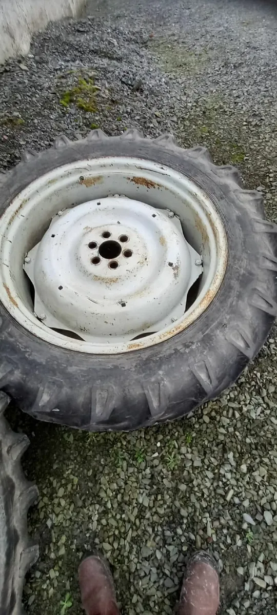 Tractor wheel rims - Image 3