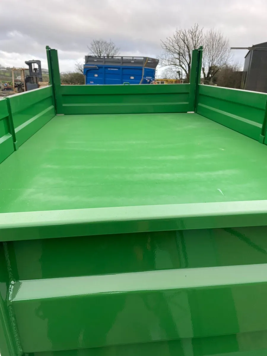 Tipping trailer - Image 3