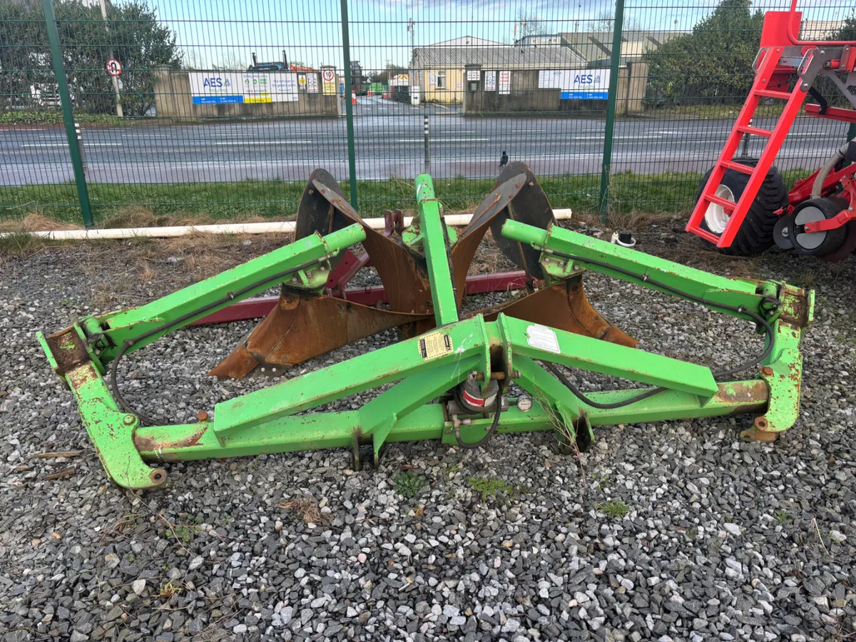 3 Hydraulic Reekie Ridgers - Image 4