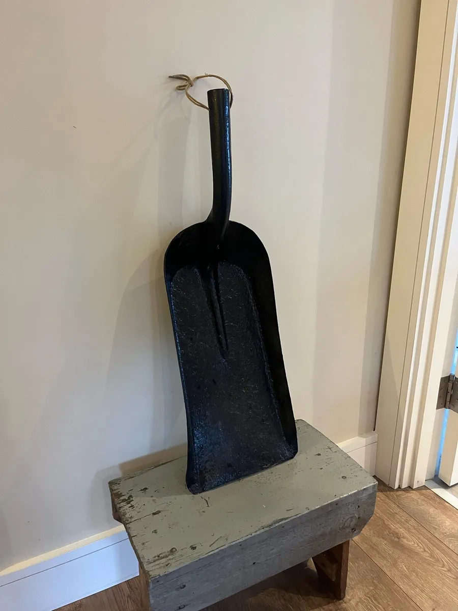 Antique Steam Loco Fireman’s Shovel - Image 1