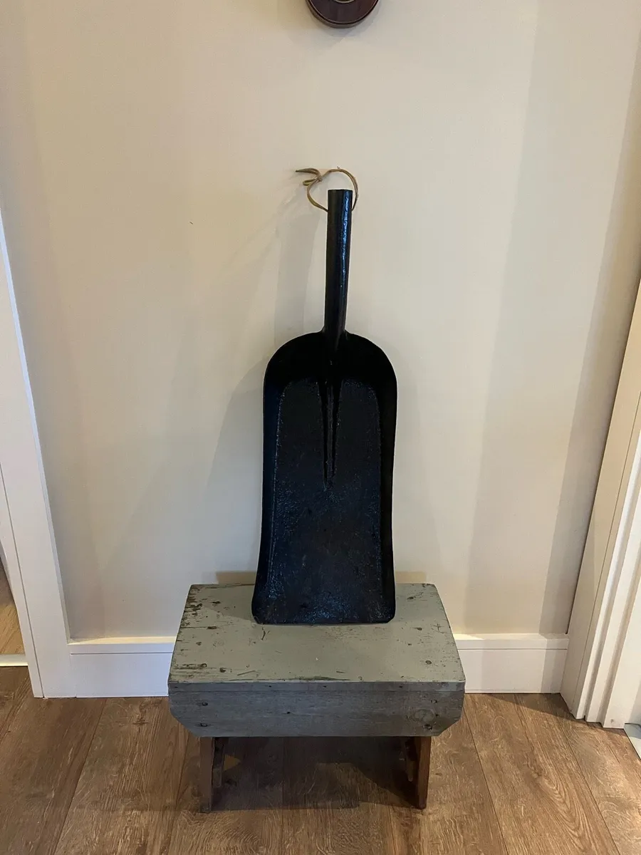 Antique Steam Loco Fireman’s Shovel - Image 2