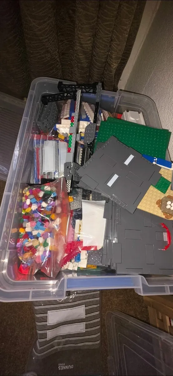Lego - Image 2