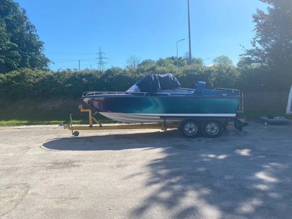 Speed boat - Image 3