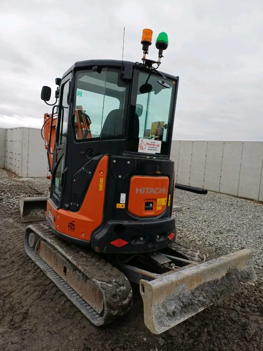 Hitachi 33u - Image 3