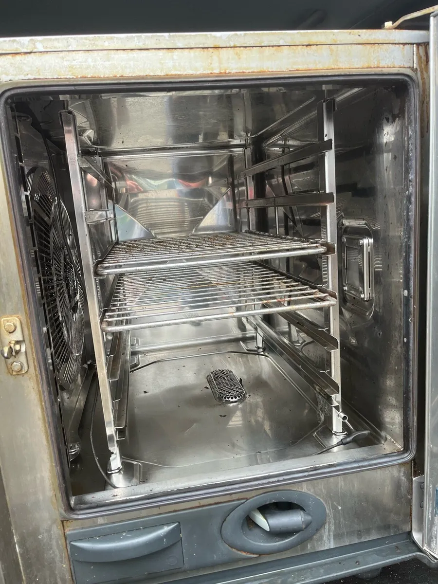 Commercial oven - Image 4